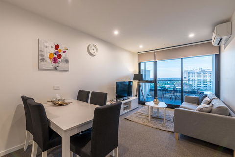 Guest House In Melbourne - South Australia Travel 0