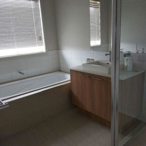 Melbourne Guest House - South Australia Travel 36
