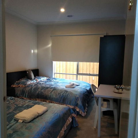 Melbourne Guest House - South Australia Travel 25