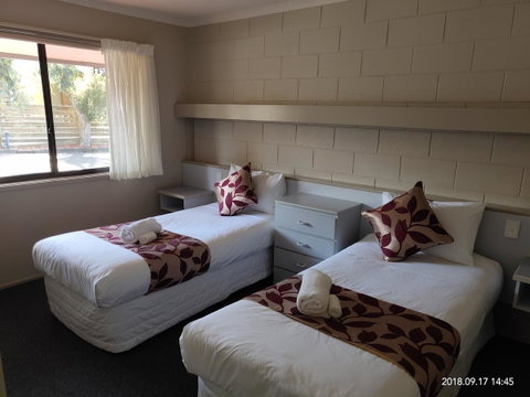 Coachman Motel And Holiday Units - South Australia Travel 34