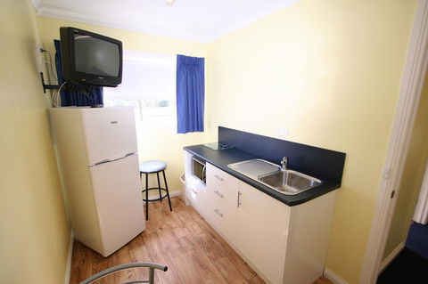 Hamilton Townhouse Motel - South Australia Travel 4