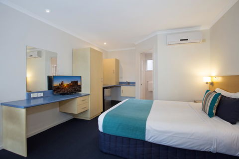 Hamilton Townhouse Motel - South Australia Travel 0