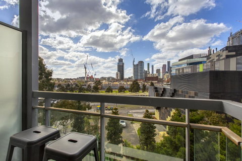 Docklands Private Collection - City Harbour Apartments - South Australia Travel 4
