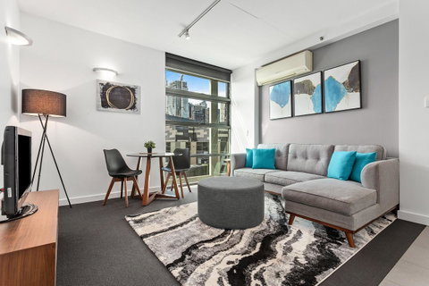 Docklands Private Collection - City Harbour Apartments - South Australia Travel 7