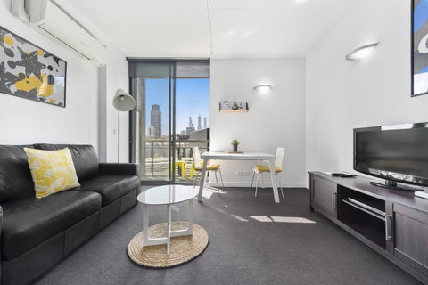 Docklands Private Collection - City Harbour Apartments - South Australia Travel 16