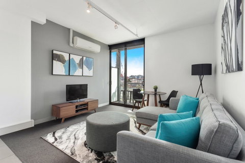 Docklands Private Collection - City Harbour Apartments - South Australia Travel 9