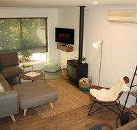 4 Autumn Grove - South Australia Travel