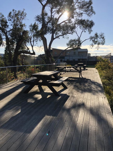 Escape On Birch - South Australia Travel 21