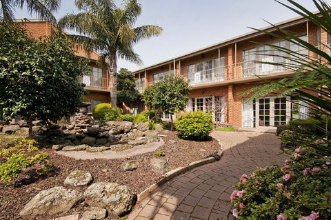 Quality Hotel Melbourne Airport - South Australia Travel 14