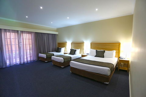 Quality Hotel Melbourne Airport - South Australia Travel 26