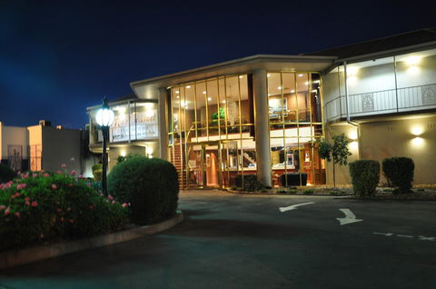 Quality Hotel Melbourne Airport - South Australia Travel 11