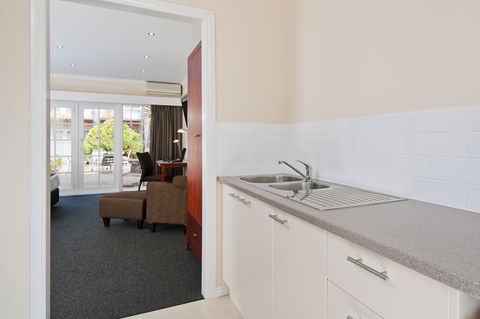 Quality Hotel Melbourne Airport - South Australia Travel 16