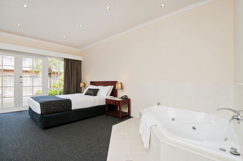 Quality Hotel Melbourne Airport - South Australia Travel 6