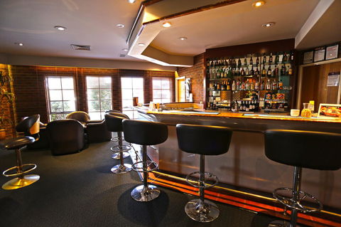 Quality Hotel Melbourne Airport - South Australia Travel 21