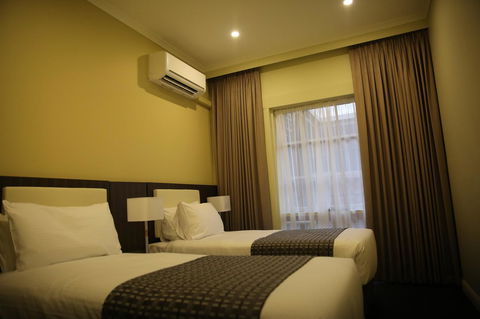Quality Hotel Melbourne Airport - South Australia Travel 37