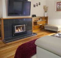 Lake Wendouree Luxury Apartments on Grove - South Australia Travel