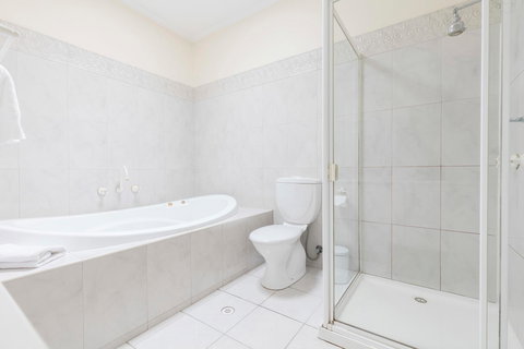 Eltham Gateway Hotel & Conference Centre - South Australia Travel 34