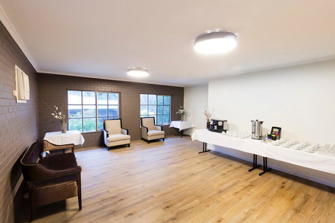 Eltham Gateway Hotel & Conference Centre - South Australia Travel 16