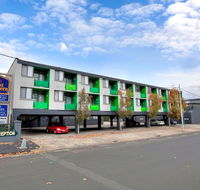 Melbourne's Princes Park Hotel - South Australia Travel