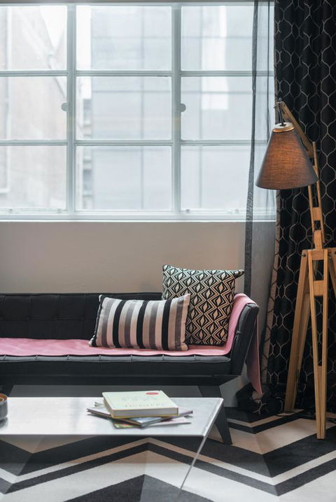 Adelphi Hotel - South Australia Travel 23