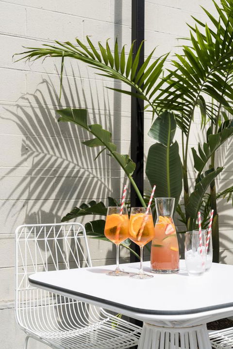 Adelphi Hotel - South Australia Travel 14