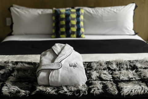 Adelphi Hotel - South Australia Travel 26