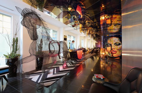 Adelphi Hotel - South Australia Travel 0