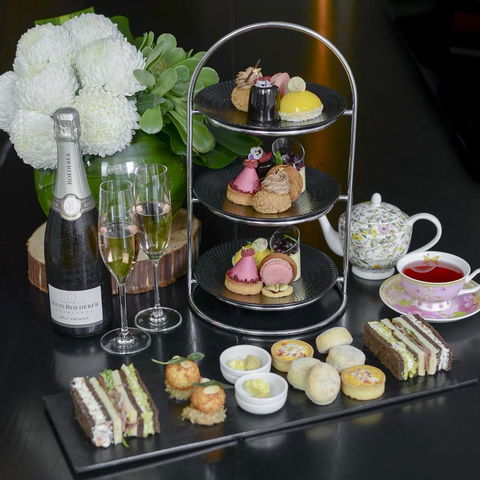 Adelphi Hotel - South Australia Travel 38