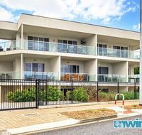 The Block Views Apartments Victor Harbor - South Australia Travel