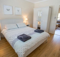 The Blue Door Villa - South Australia Travel