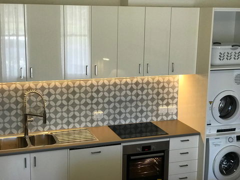 The Botanic Apartments Williamstown - South Australia Travel 2