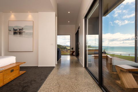 The Cove Tasmania - South Australia Travel 2