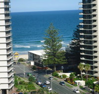 The Crest Apartments - South Australia Travel