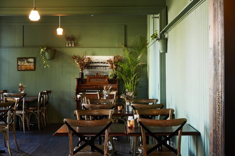The Criterion Hotel - South Australia Travel 1