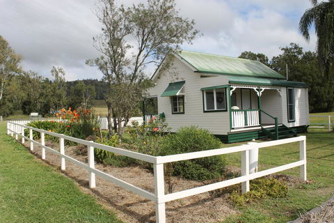 The Dollhouse Cottage - South Australia Travel 1