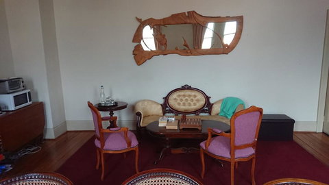 The Empire Hotel - South Australia Travel 1