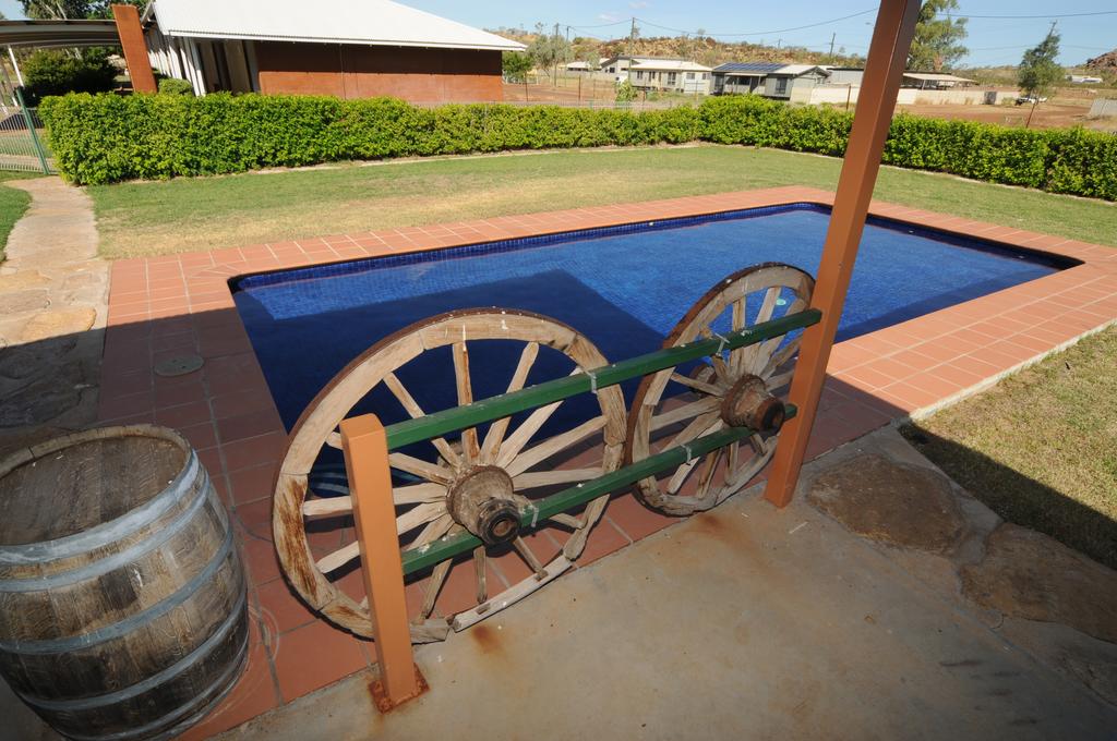 Alpha QLD South Australia Travel