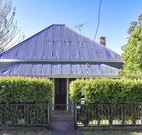 The Grey House - South Australia Travel