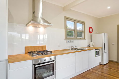 The Love Shack - South Australia Travel 1