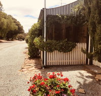 The Olde Devonshire House - South Australia Travel