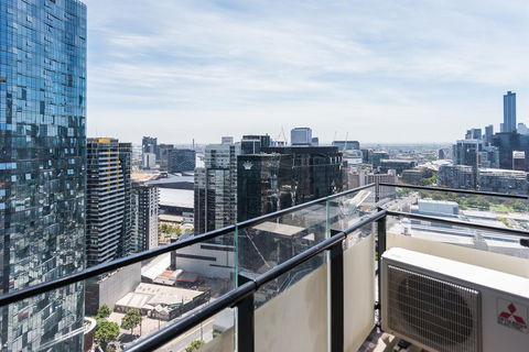 The Platinum Apartment In Melbourne - South Australia Travel 2