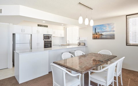 The Premiere Apartments - South Australia Travel 3