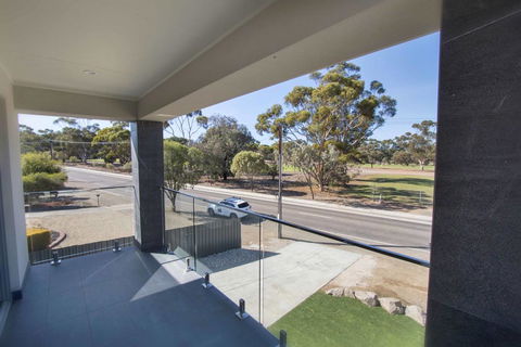 The Races Complex - South Australia Travel 2