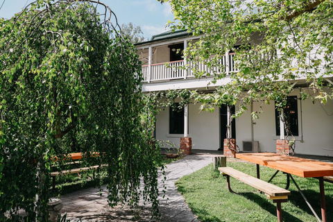 The Robin Hood Inn - South Australia Travel 0