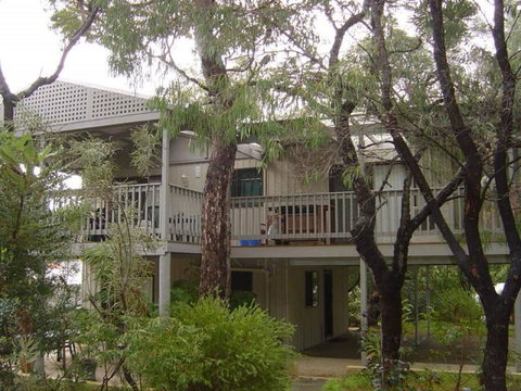 The Treehouse In Dawesville - South Australia Travel 3