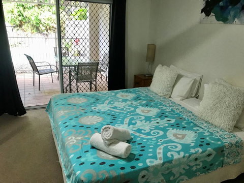 The Villas Palm Cove - South Australia Travel 1