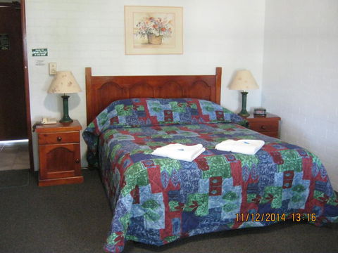 The Vineyard Motel - South Australia Travel 2