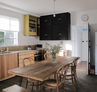 The White House - South Australia Travel