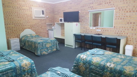Tiaro Motor Inn - South Australia Travel 3