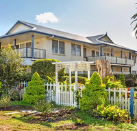 Tokelau 3 - Tuncurry Townhouse - South Australia Travel